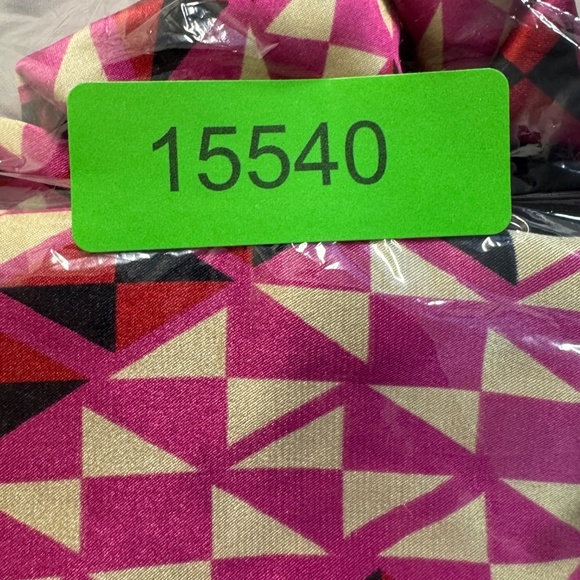 Lane Bryant Women's Geometric 1/2 Button V-Neck Short Sleeve Blouse Size 18/20 - Picture 11 of 11